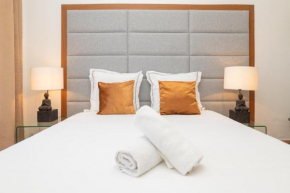 The Exclusive Stay - Duke Housing